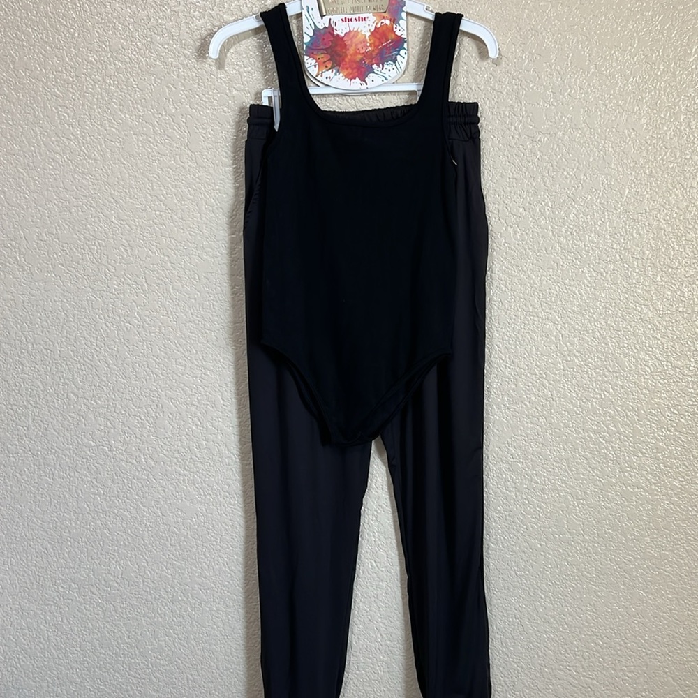 2 Piece Outfit Set Black Drawstring Joggers & Bodysuit